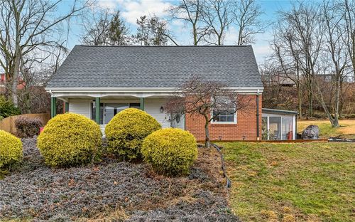 808 Forest Ave., Shaler, PA, 15209 | Card Image