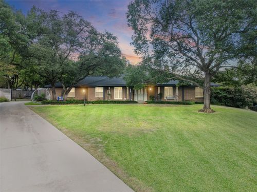7801 Timberwood Ct, Fort Worth, TX, 76179-2747 | Card Image