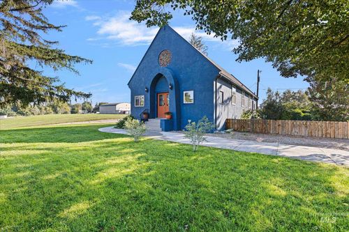 712 N 4th St, Parma, ID, 83660-5554 | Card Image