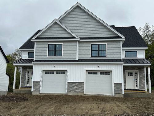 0-9 Leos Way, Sterling, MA, 01564-2394 | Card Image