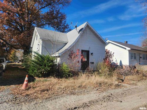 113 N Hickory St, Du Quoin, IL, 62832-1728 | Card Image