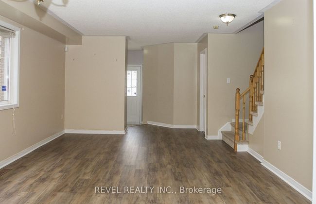 97 Native Landing, House attached with 4 bedrooms, 3 bathrooms and null parking in Brampton ON | Image 5