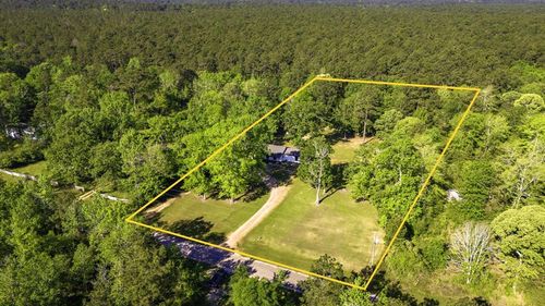 60 W Sierra Rd, Coldspring, TX, 77331-7832 | Card Image