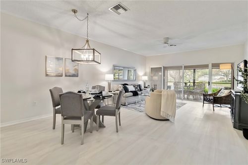 6-104-606 Arbor Lake Dr, NAPLES, FL, 34110-8693 | Card Image
