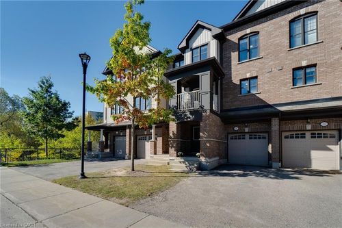 25-701 Homer Watson Blvd, Kitchener, ON, N2C0B5 | Card Image