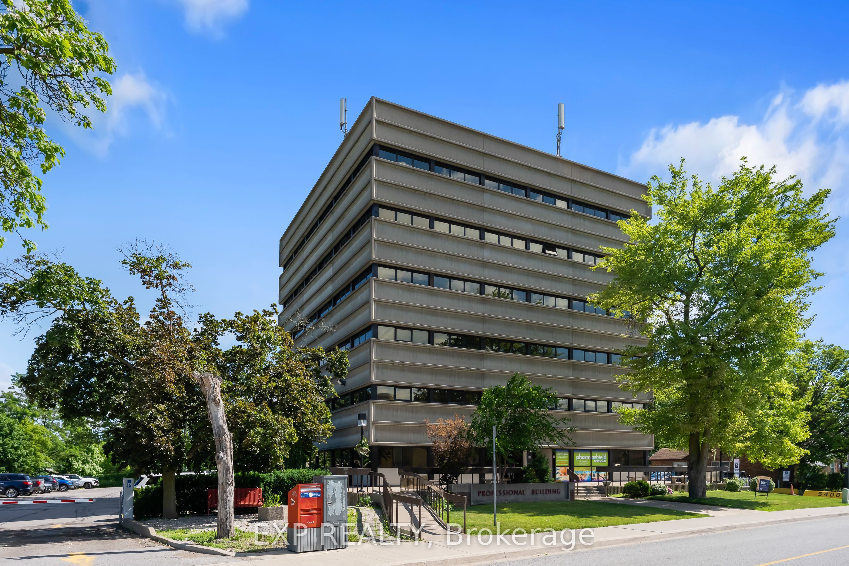 Commercial Sale in Niagara Falls
