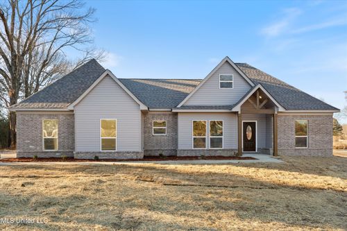 667 Pigeon Roost Rd, Coldwater, MS, 38618-5437 | Card Image