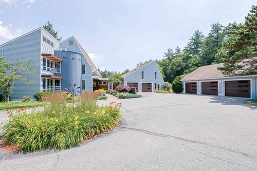155 Pine Hill Rd, Hollis, NH, 03049-5939 | Card Image