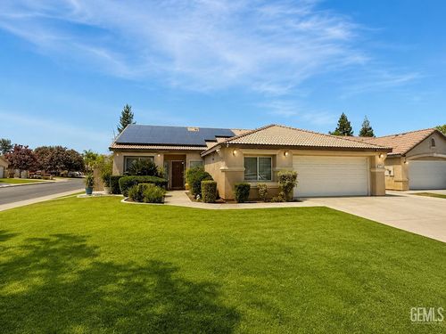 12014 Roaring River Avenue, Bakersfield, CA, 93311 | Card Image