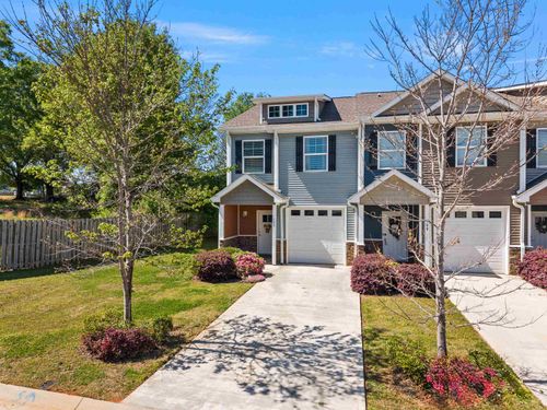 105 Valley Creek Dr, Boiling Springs, SC, 29316-5482 | Card Image