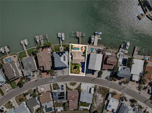 449 S Bayshore Dr, MADEIRA BEACH, FL, 33708-2305 | Card Image