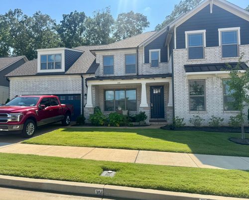595 Mount Laurel Dr, Collierville, TN, 38017-1690 | Card Image
