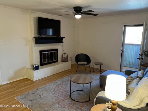 b-40-8601 Memphis Dr, Lubbock, TX, 79423-2735 | Card Image