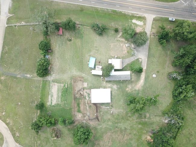 2416 State Highway 87 N, House other with 3 bedrooms, 2 bathrooms and null parking in Newton TX | Image 7