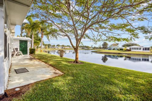 7904 Meadowlark Ln, PORT ST LUCIE, FL, 34952-3138 | Card Image