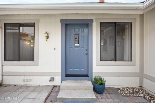 1265 Conway Ln, Reno, NV, 89503-3134 | Card Image