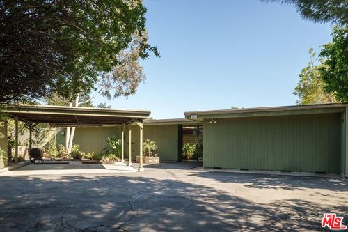 2885 Edgewick Road, Glendale, CA, 91206 | Card Image
