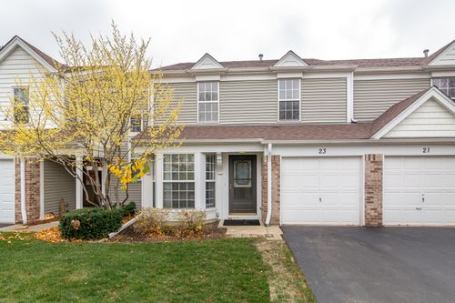 23 Carey Ln, Streamwood, IL, 60107-6662 | Card Image