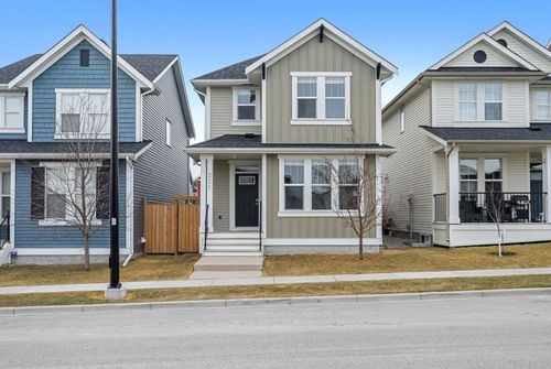 321 S Point Green Sw, Airdrie, AB, T4B4L1 | Card Image