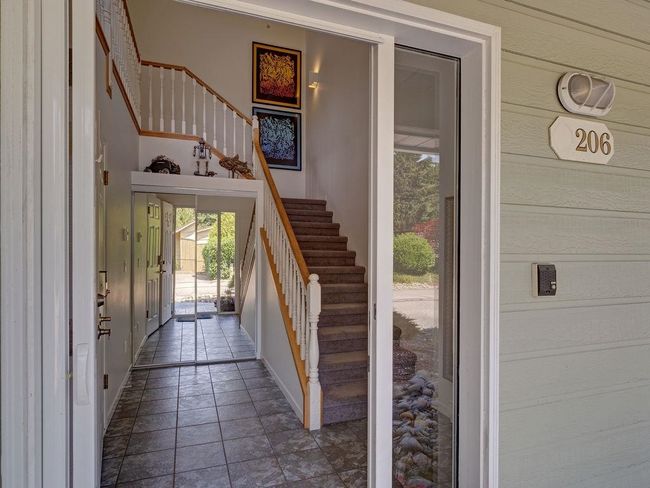 206 - 1585 Field Rd, Townhouse with 3 bedrooms, 2 bathrooms and 2 parking in Sechelt BC | Image 8