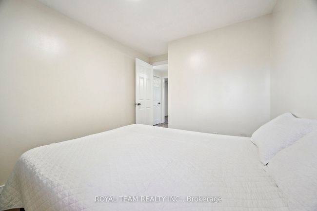 41 - 205 Carlyle Dr, Condo with 3 bedrooms, 3 bathrooms and 2 parking in London ON | Image 27