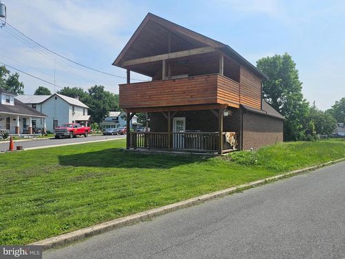 6 N Amelia St, PAW PAW, WV, 25434 | Card Image