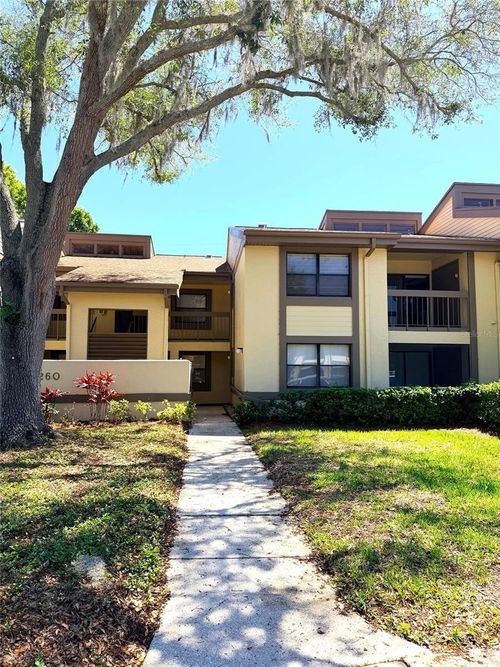 260-260 Woodlake Wynde, OLDSMAR, FL, 34677 | Card Image