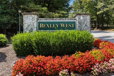 View of community / neighborhood sign | Image 2