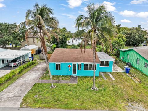 128 Ne 7th St, Pompano Beach, FL, 33060-6134 | Card Image