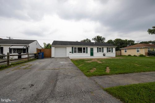 907 Greentree Rd, NEWARK, DE, 19713-4205 | Card Image
