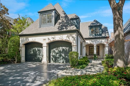 37 Kennington Ct, Dallas, TX, 75248-7902 | Card Image