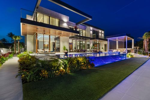 2600 Ne 24th St, Lighthouse Point, FL, 33064-8302 | Card Image