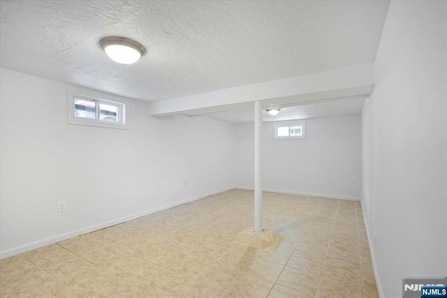 12 Union Pl, House other with 3 bedrooms, 2 bathrooms and null parking in Bloomfield NJ | Image 20