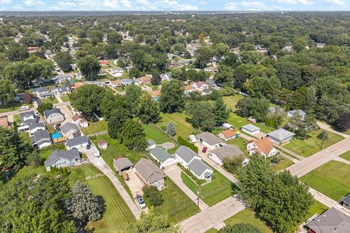 4007 29th Ave, Rock Island, IL, 61201-5816 | Card Image