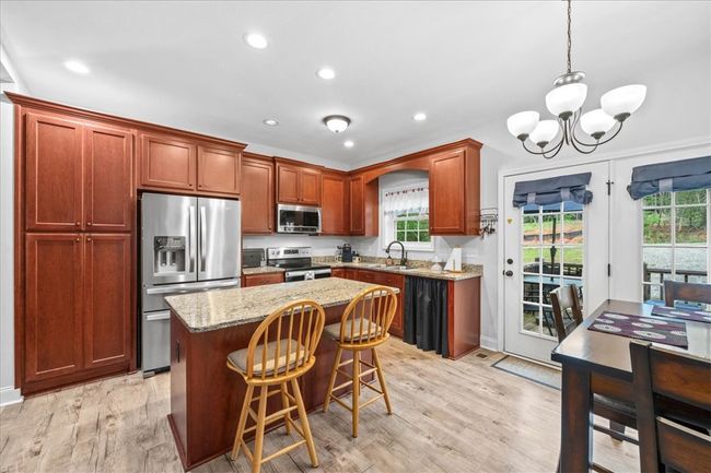 308 Mount Bay Dr, House other with 3 bedrooms, 3 bathrooms and null parking in Westminster SC | Image 14