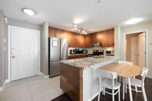 219-5880 Dover Cres, Richmond, BC, V7C5P5 | Card Image