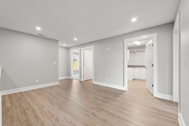 27 Lane 345 Crooked Lk, Condo with 3 bedrooms, 3 bathrooms and null parking in Angola IN | Image 9