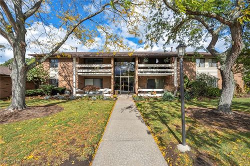 apt-5-1263 Lost Nation Rd, Willoughby, OH, 44094-7373 | Card Image