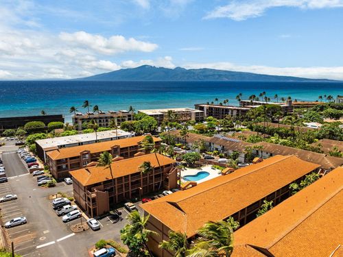 c101-3740 Lower Honoapiilani Rd, Lahaina, HI, 96761-8917 | Card Image