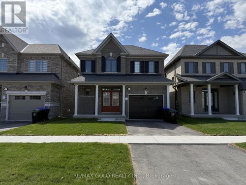 11 Fenn Cres, Alliston, ON, L9R0X1 | Card Image