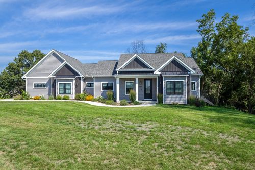 1700 14th St, De Witt, IA, 52742-1098 | Card Image