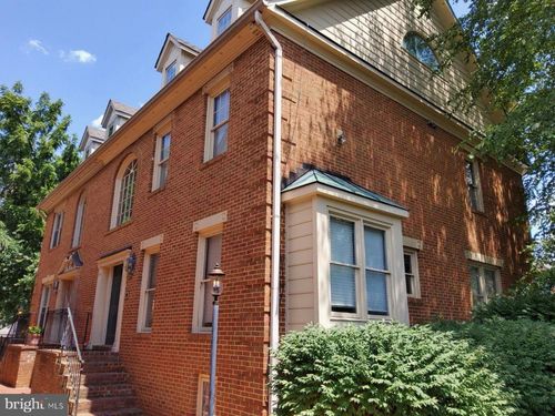 1537 Cedar Ave, MCLEAN, VA, 22101-3532 | Card Image