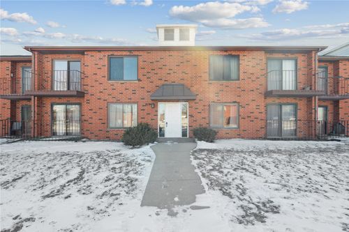 apt-69-819 Kerry Ln Se, Cedar Rapids, IA, 52403-4526 | Card Image