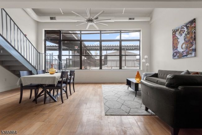 APT-219X - 300 Communipaw Ave, Townhouse with 3 bedrooms, 2 bathrooms and null parking in Jersey City NJ | Image 5