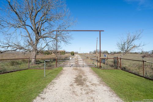 19414 Lockwood Rd, Manor, TX, 78653-4848 | Card Image