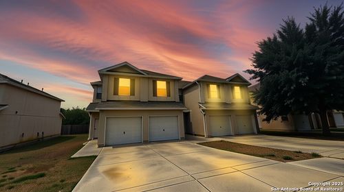10723 Mathom Lndg, Universal City, TX, 78148-4691 | Card Image