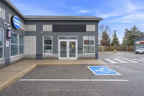 158 Guelph St, Georgetown, ON, L7G4A6 | Card Image