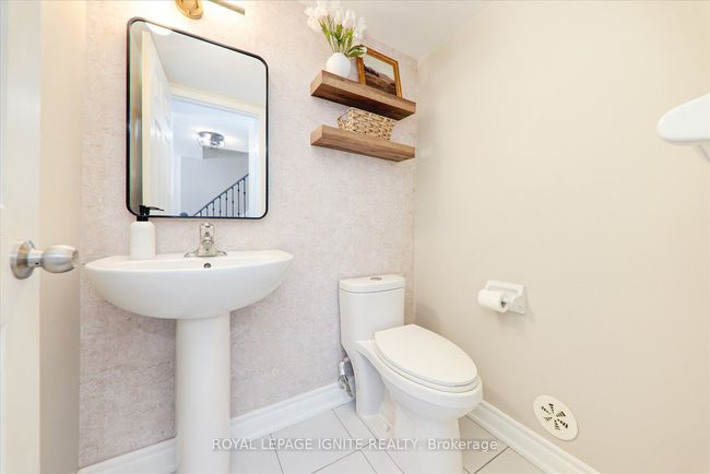 2 - 2603 Deputy Minister Path, Condo with 3 bedrooms, 3 bathrooms and 1 parking in Oshawa ON | Image 10