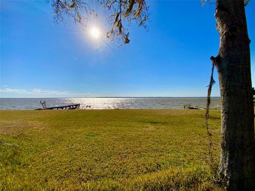796 W Cattle Dr, Onalaska, TX, 77360-5180 | Card Image