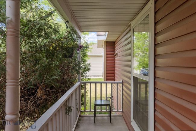Front covered porch | Image 5